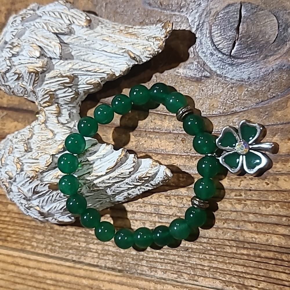 Gemstone Shamrock Bracelet